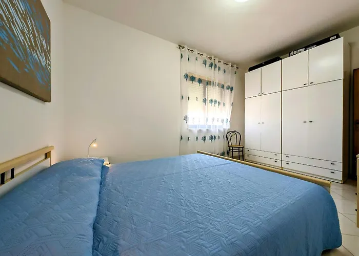 아파트 Oikia Vacanze Teto